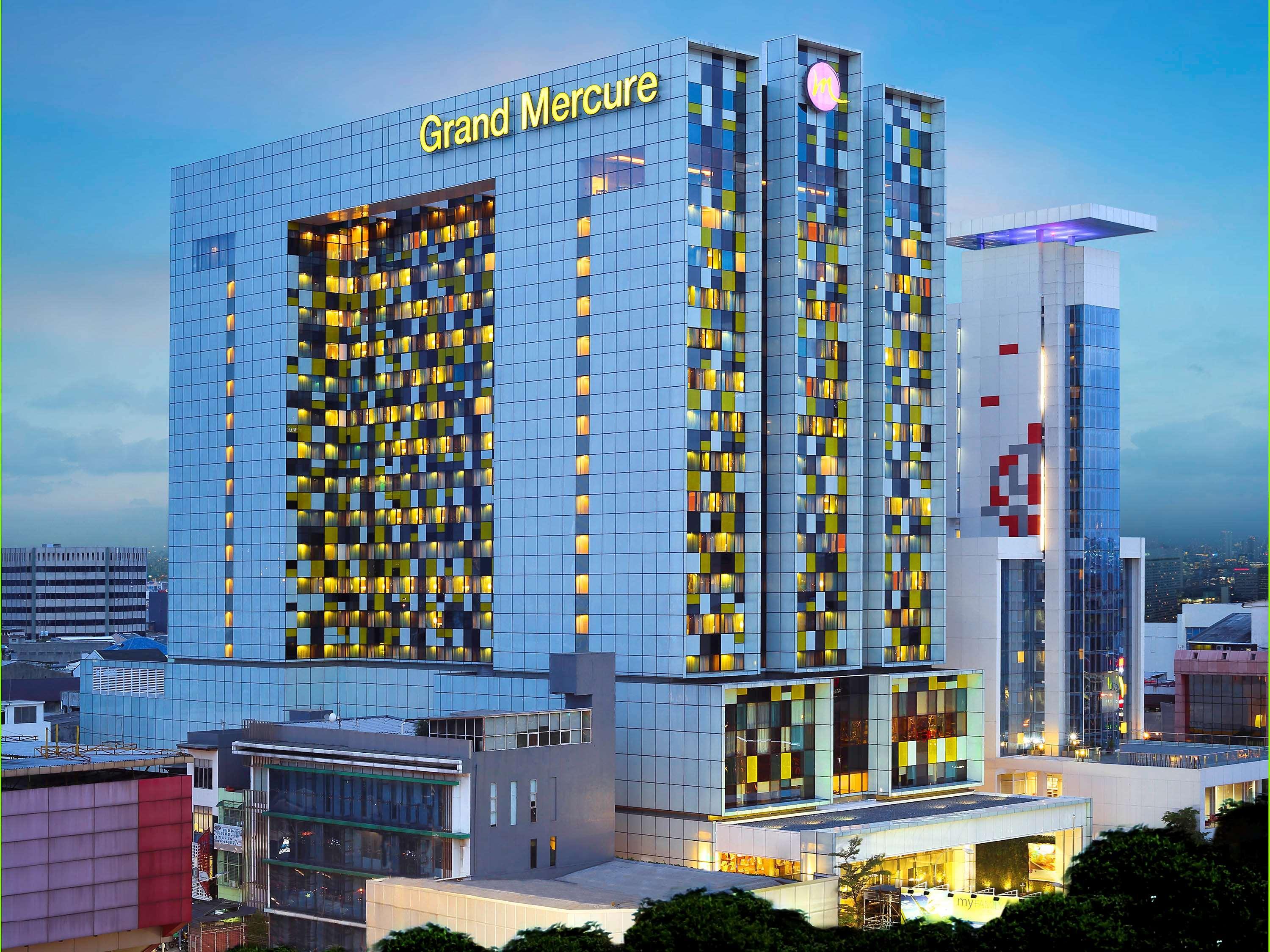 Grand Mercure Jakarta Harmoni Exterior photo